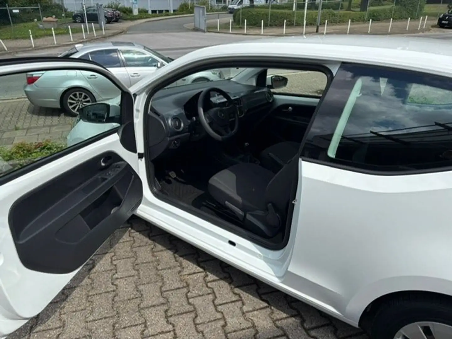 Volkswagen up! Move Klimaanlage Sitzheizung Blanc - 2