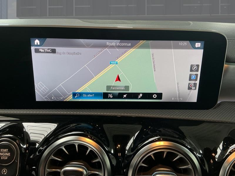Mercedes-Benz CLA 180 Coupé AMG Line — photo 15