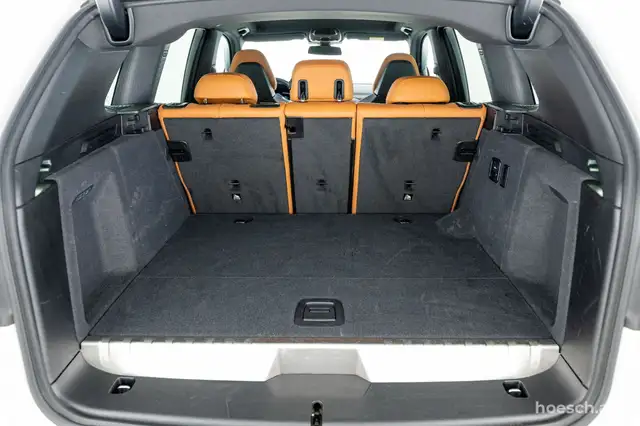 BMW X3 view 8