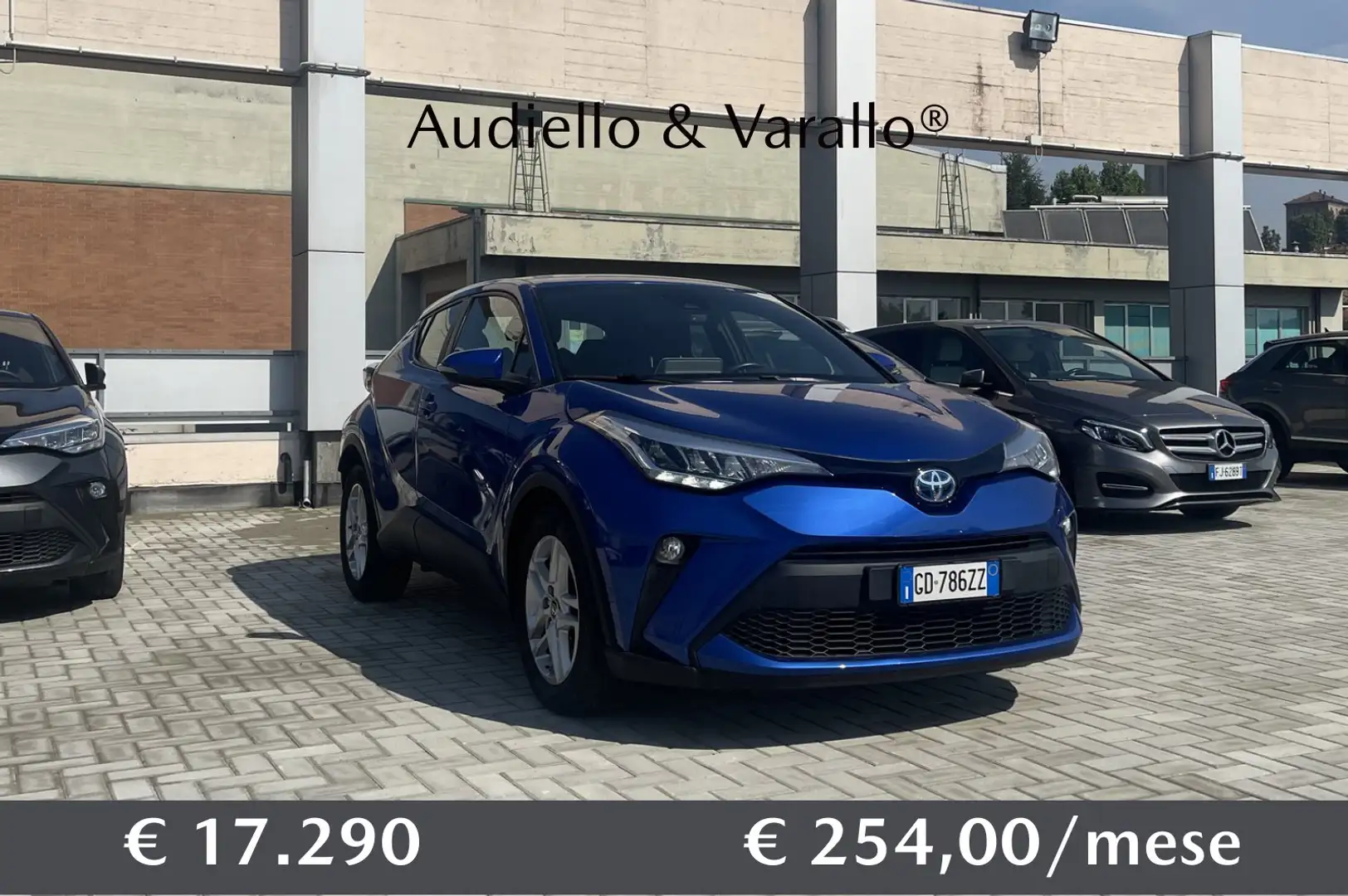 Toyota C-HR C-HR 1.8 Hybrid E-CVT Active Blu/Azzurro - 1