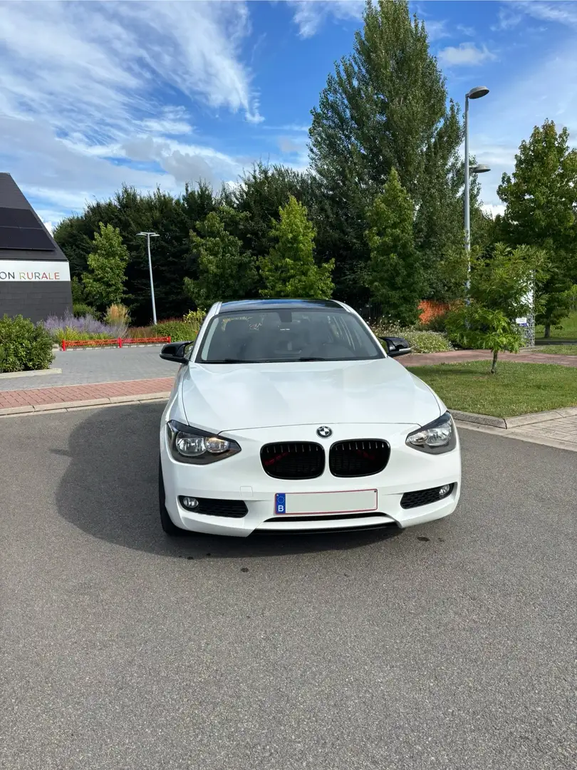 BMW 114 114i 102 ch Wit - 2