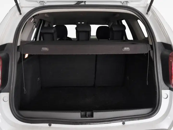 Dacia Duster 1.2 TCE Prestige 4x2 6V 2018, foto 14