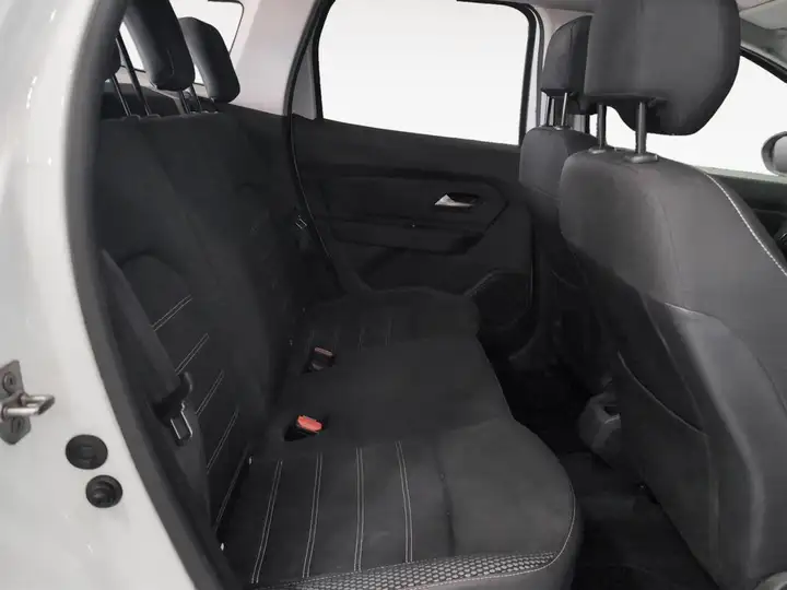 Dacia Duster 1.2 TCE Prestige 4x2 6V 2018, foto 12
