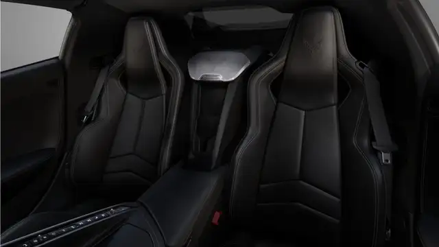 Chevrolet Corvette C8 Stingray Coupe Ansicht 13