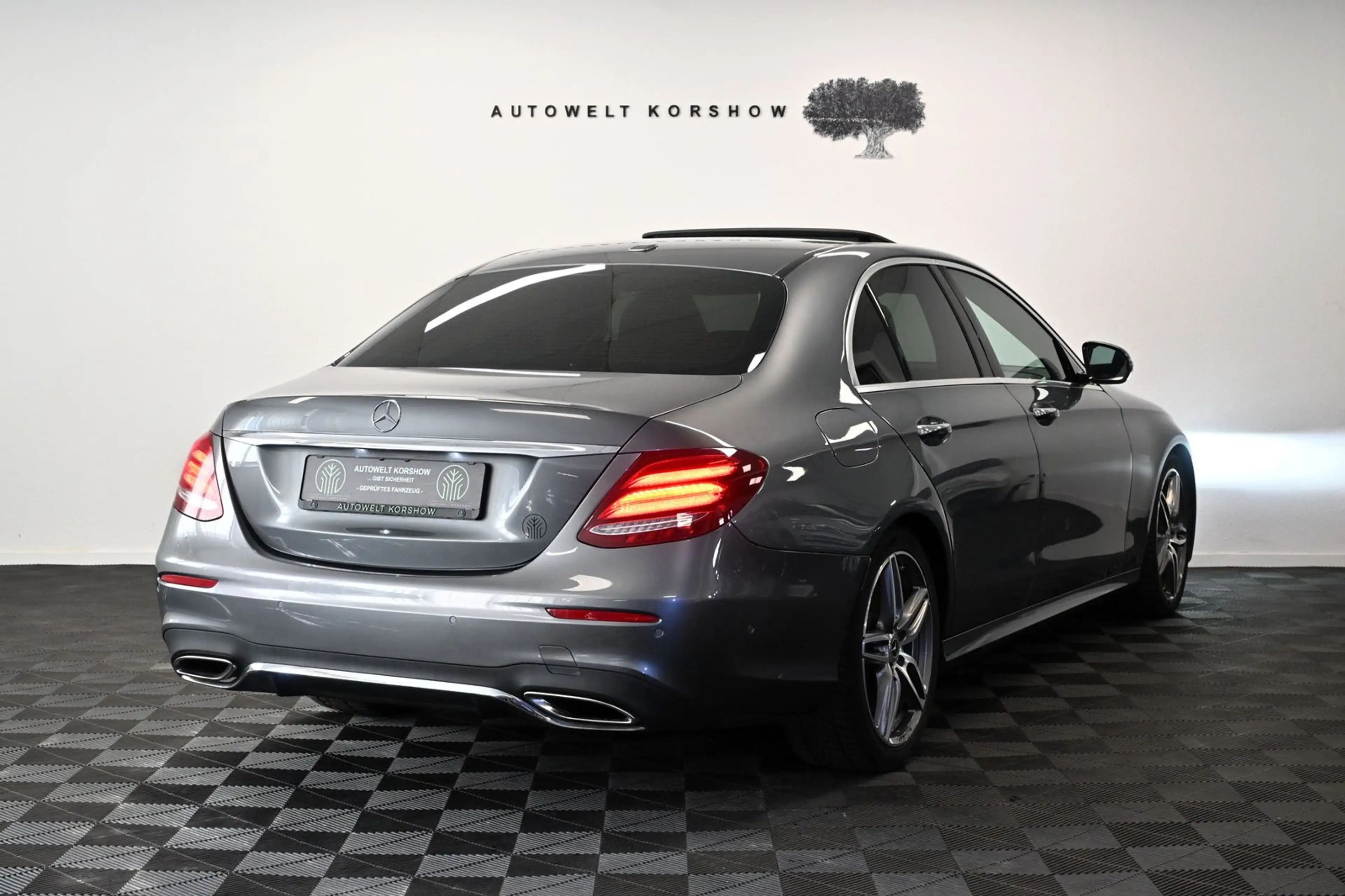 Mercedes-Benz E 450 4M AMG LINE *M-BEAM*HUD*S-DACH*360°*BURMES — photo 9