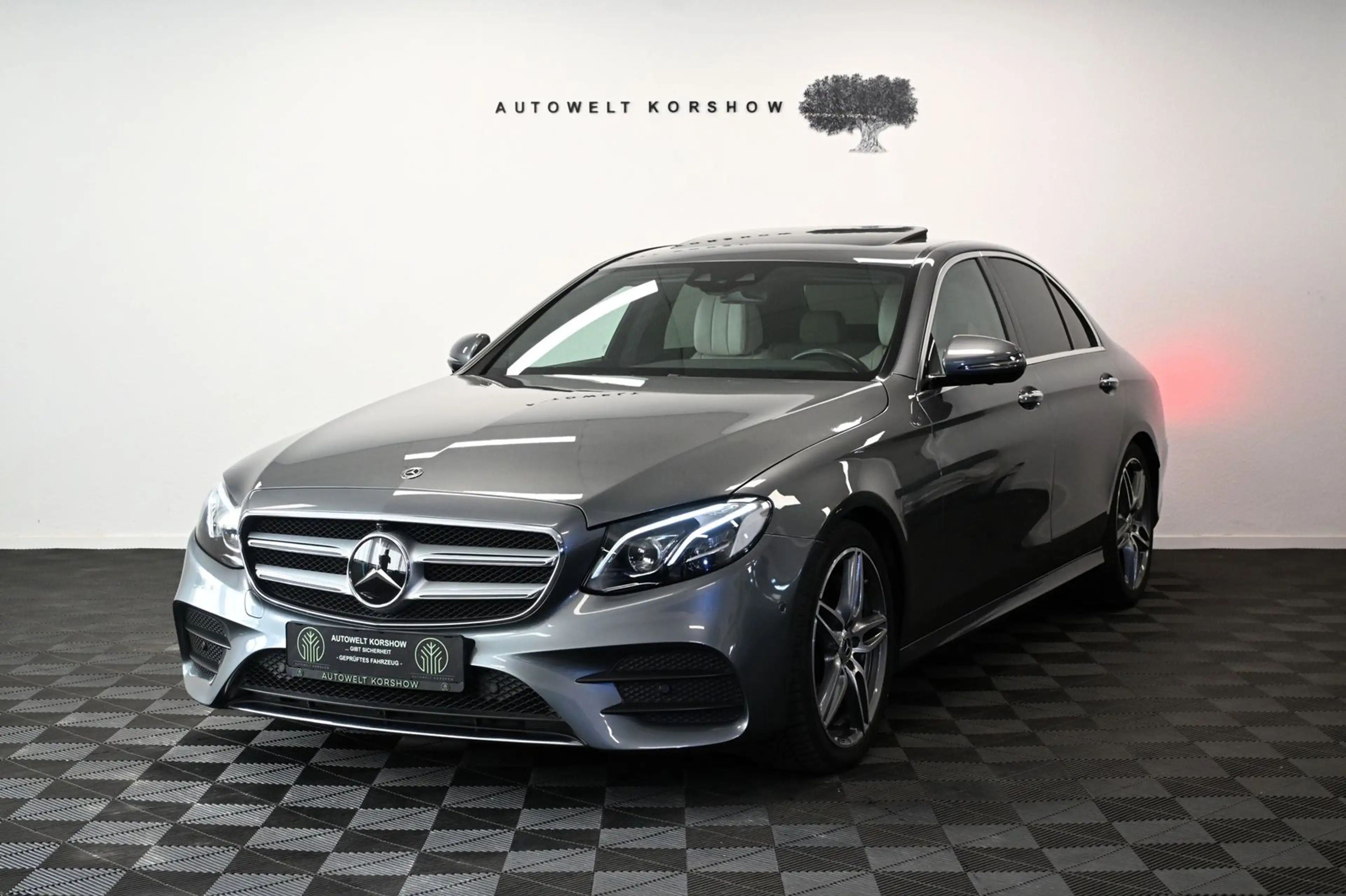 Mercedes-Benz E 450 4M AMG LINE *M-BEAM*HUD*S-DACH*360°*BURMES — photo 3