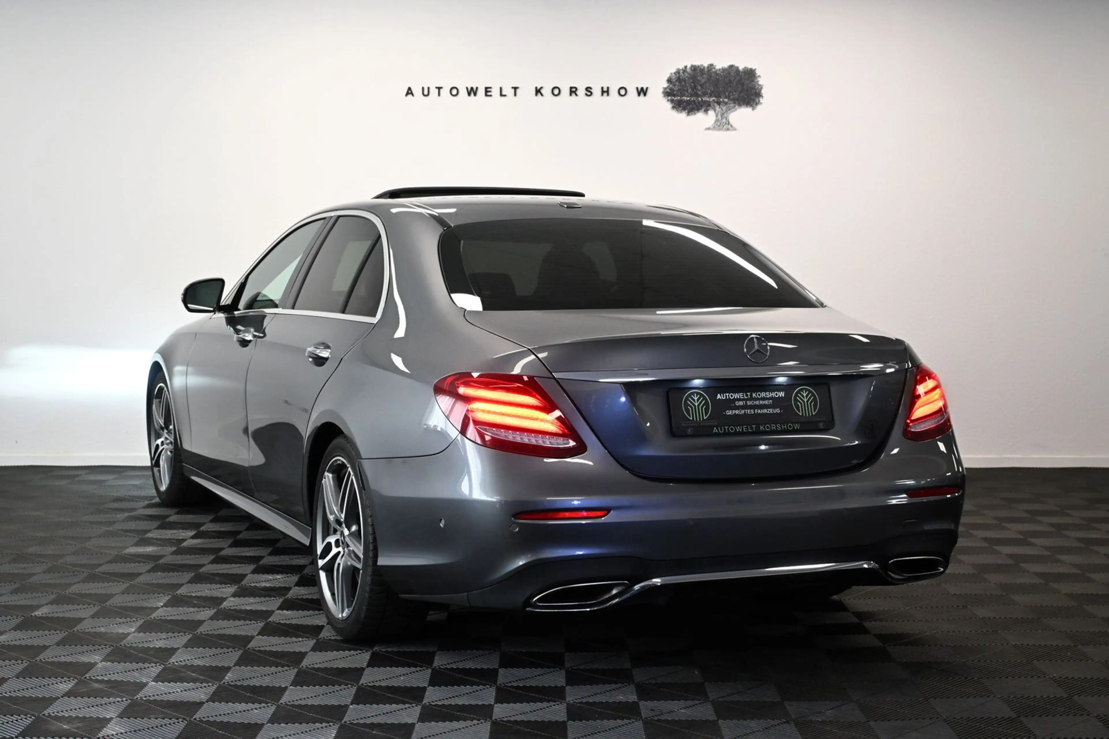 Mercedes-Benz E 450 4M AMG LINE *M-BEAM*HUD*S-DACH*360°*BURMES — photo 10