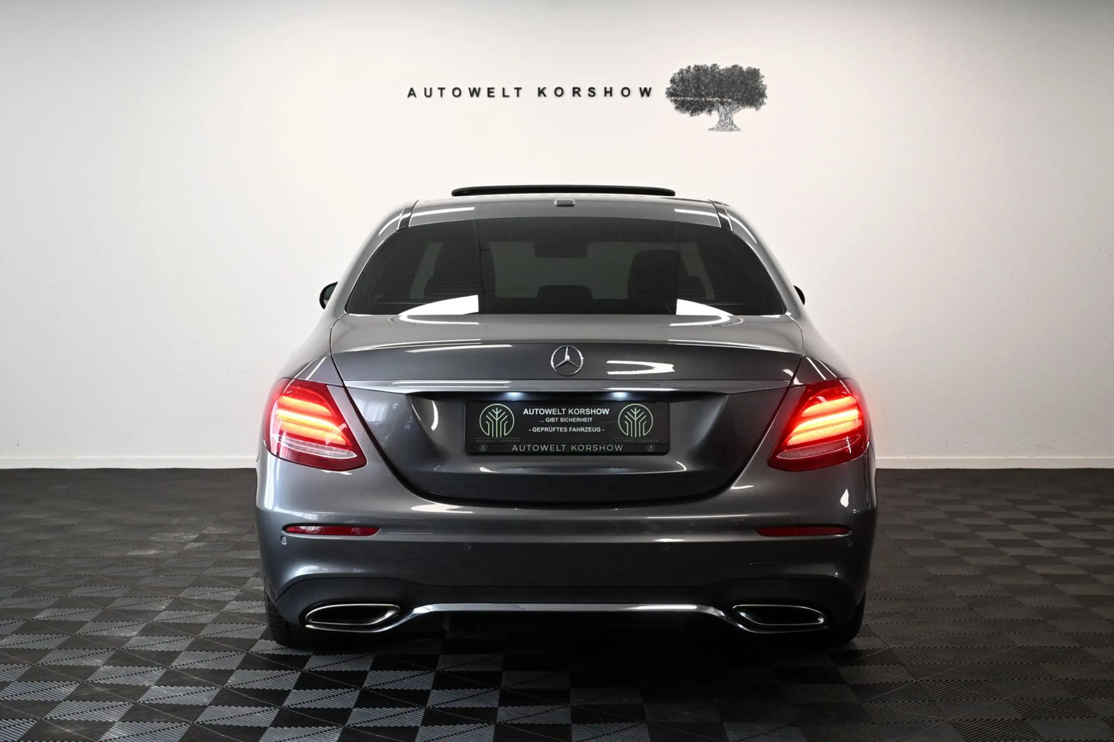 Mercedes-Benz E 450 4M AMG LINE *M-BEAM*HUD*S-DACH*360°*BURMES — photo 6