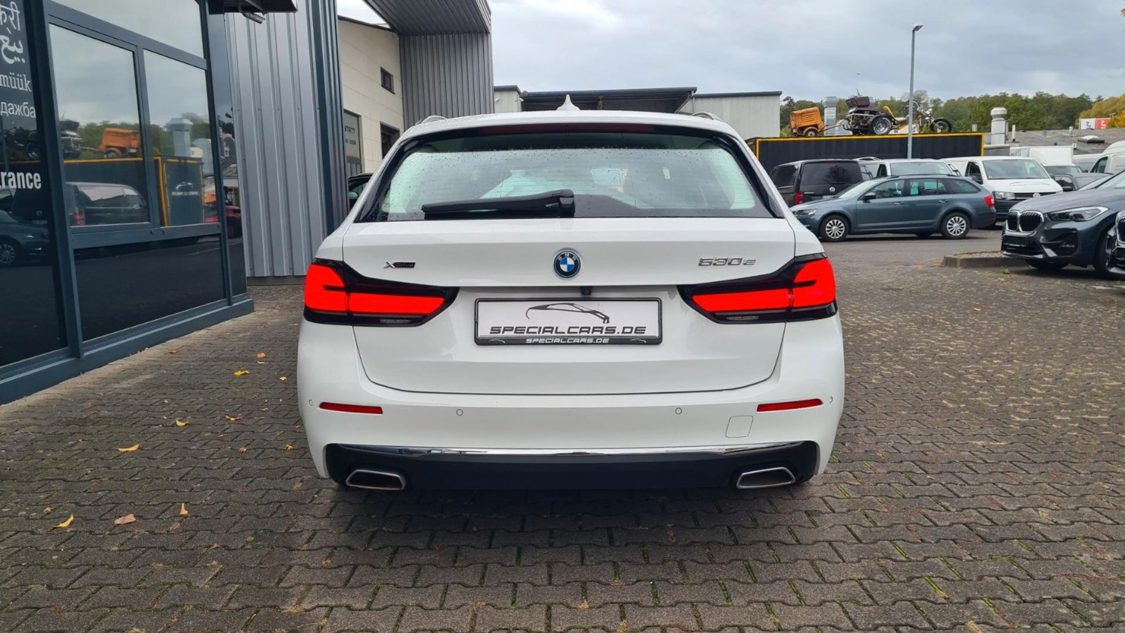 BMW 530 e xDrive Luxury Line - DriAssPro - HUD - — photo 6