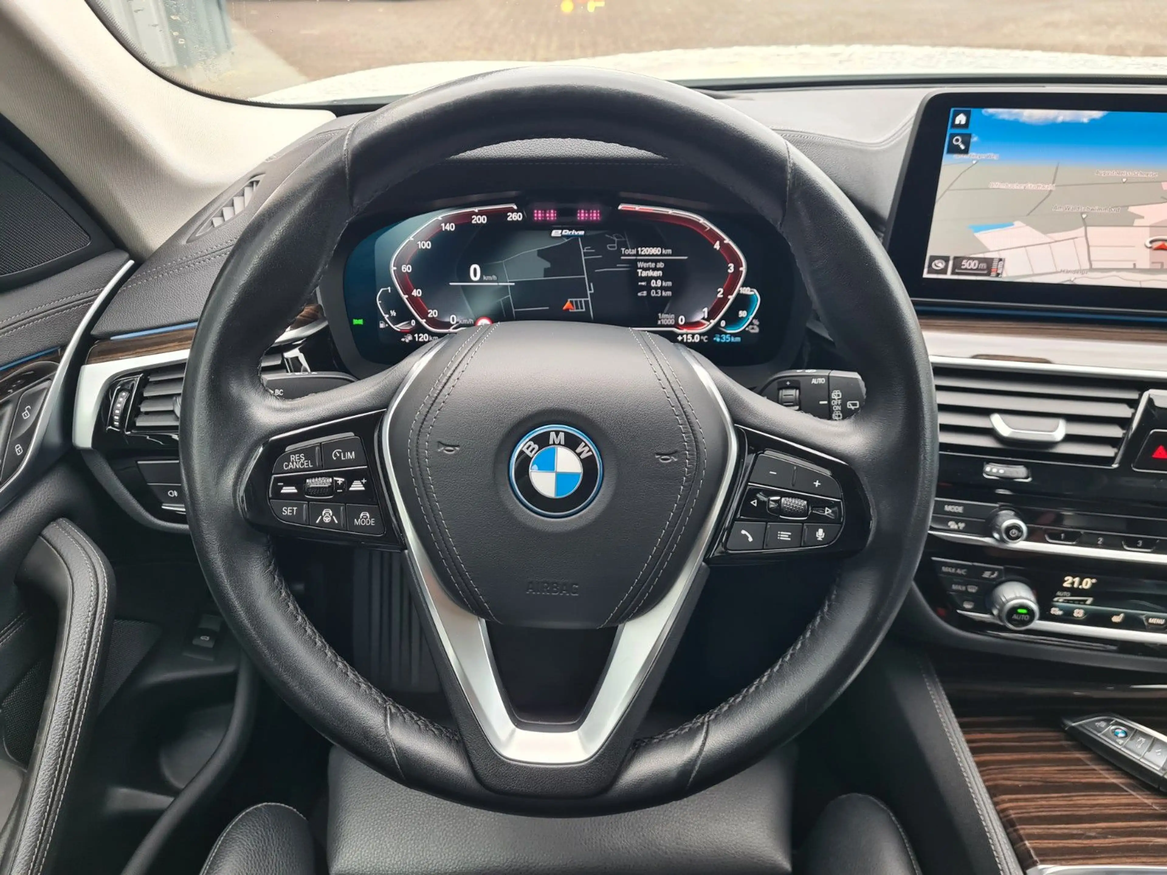 BMW 530 e xDrive Luxury Line - DriAssPro - HUD - — photo 12