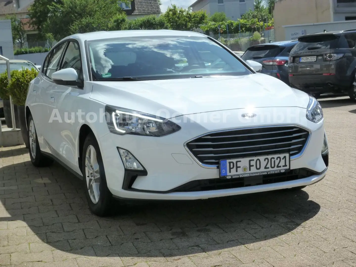 Ford Focus 1.0 EcoBoost Cool & Connect Weiß - 2