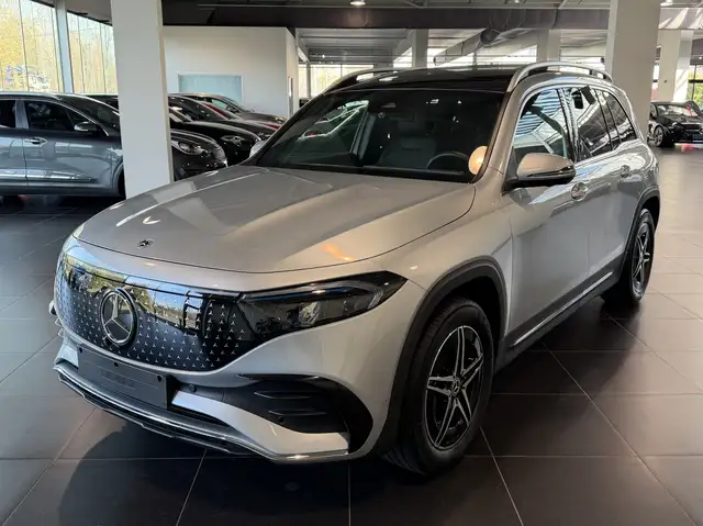 Mercedes-Benz EQB 300 4M Amg Panorama, 360 Camera, Night Pack, ACC