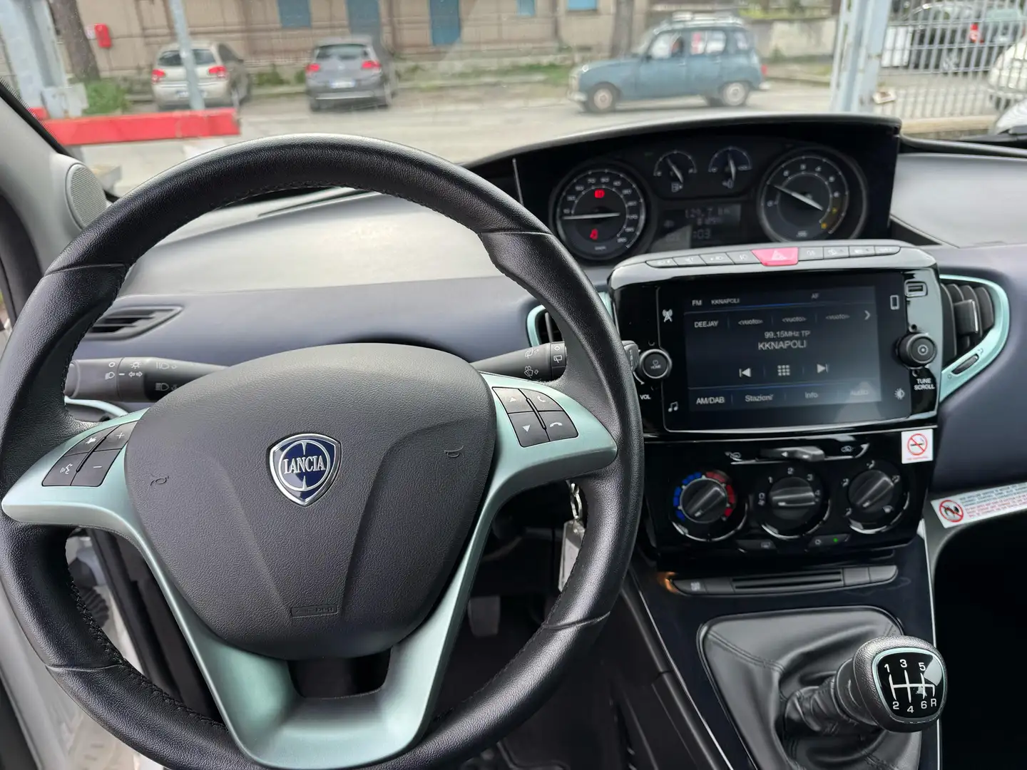 Lancia Ypsilon Ypsilon 1.0 firefly hybrid Gold Plus s Bianco - 2