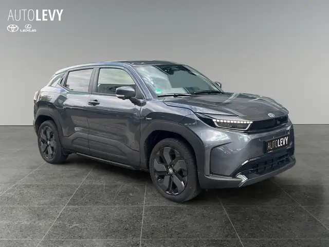 Toyota Urban Cruiser view 8
