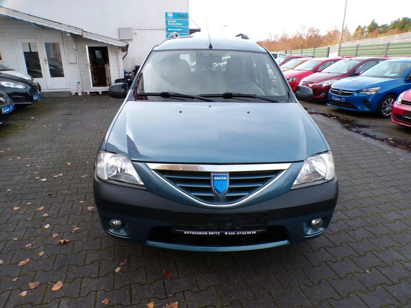 Dacia Logan MCV 1.6 MPI mit LPG GASANLAGE, 1-HAND Blau - 2