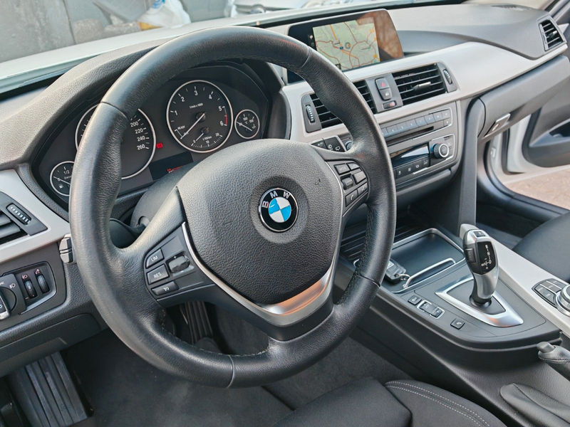 BMW 318 d Aut 2.0 d  Advantage  TOP Navi LED 2 Hand — photo 14