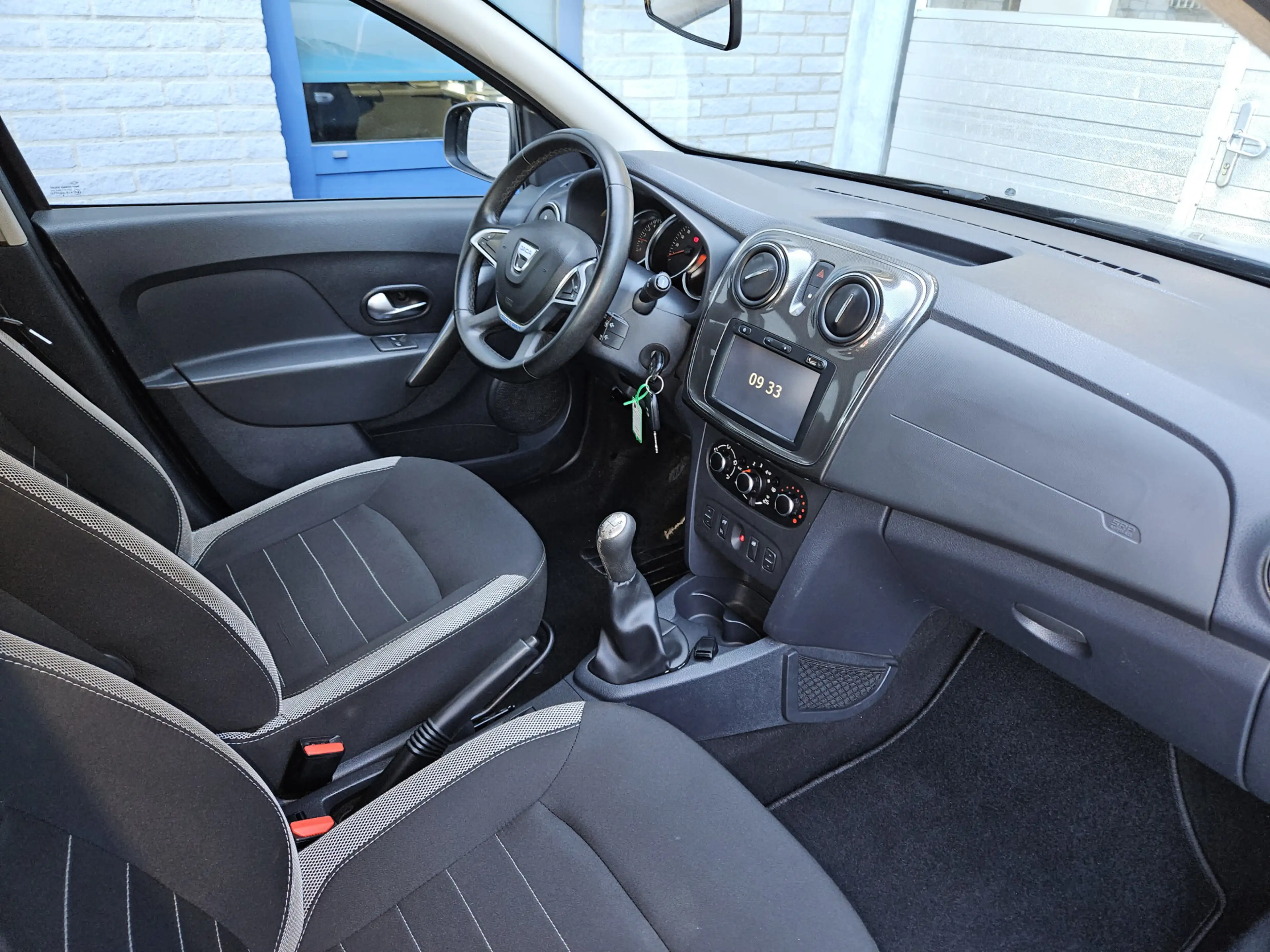 Dacia Logan MCV 0.9 TCe Stepway Inclusief Afleveringskosten — photo 19
