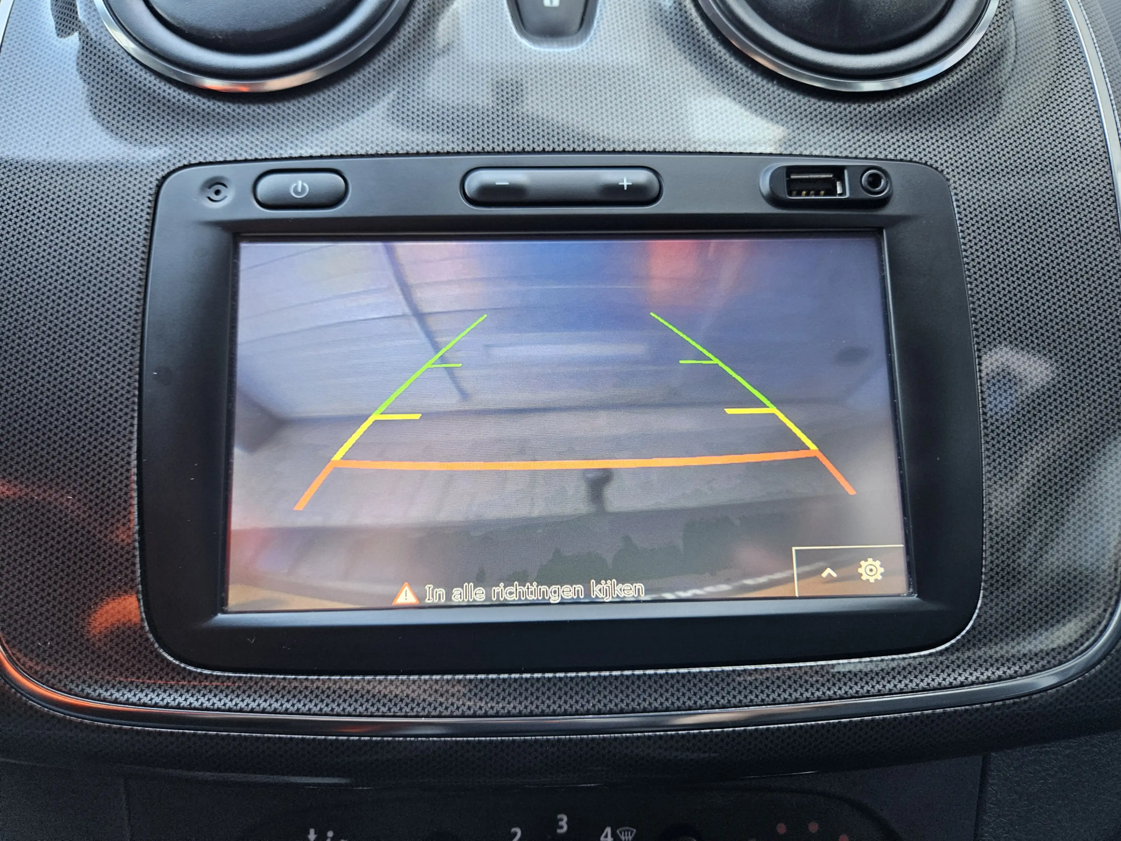 Dacia Logan MCV 0.9 TCe Stepway Inclusief Afleveringskosten — photo 16