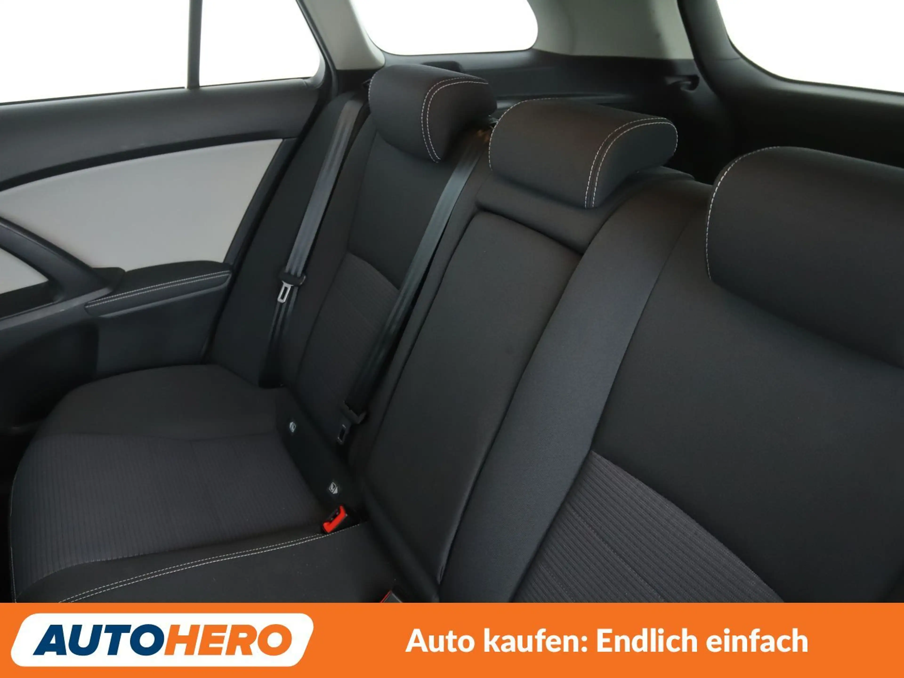Toyota Avensis 1.8 Edition-S+*NAVI*TEMPO*CAM*SHZ*LIM* — photo 14