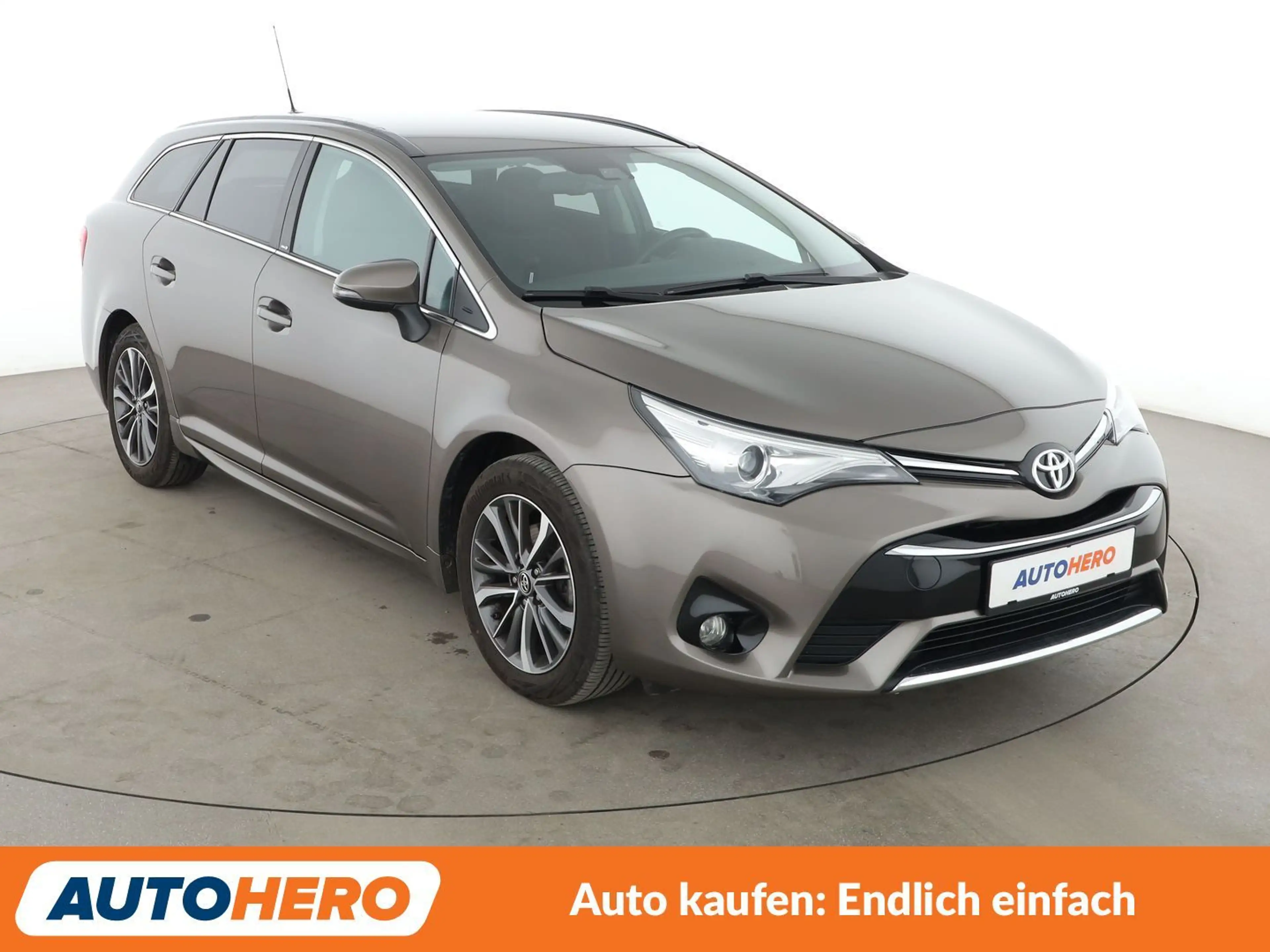 Toyota Avensis 1.8 Edition-S+*NAVI*TEMPO*CAM*SHZ*LIM* — photo 8