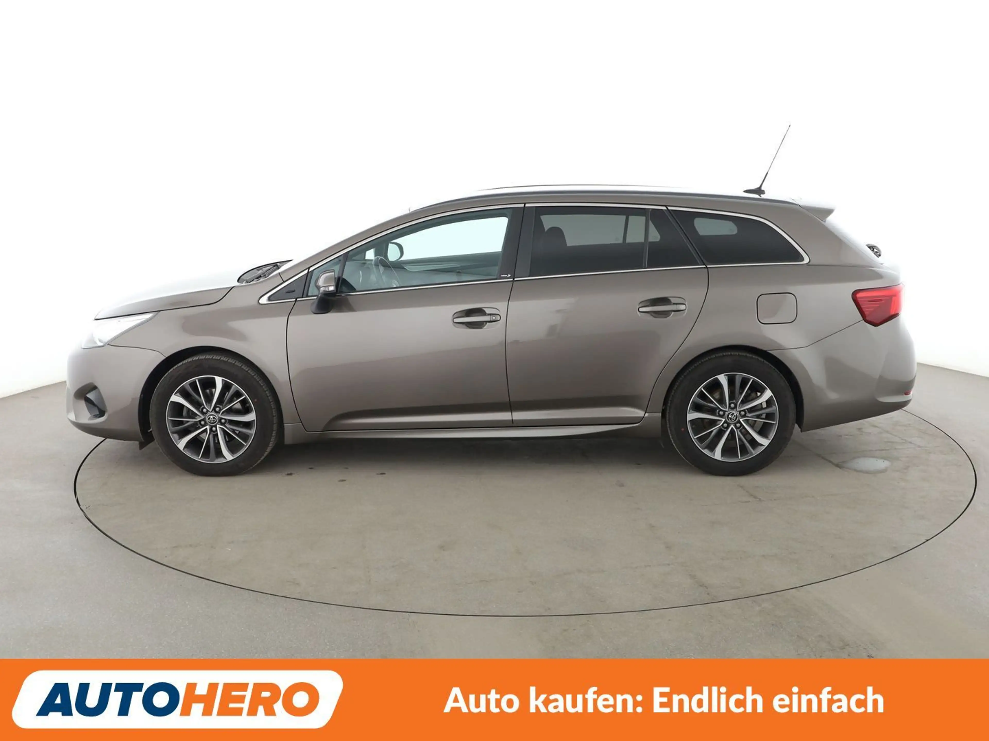 Toyota Avensis 1.8 Edition-S+*NAVI*TEMPO*CAM*SHZ*LIM* — photo 3