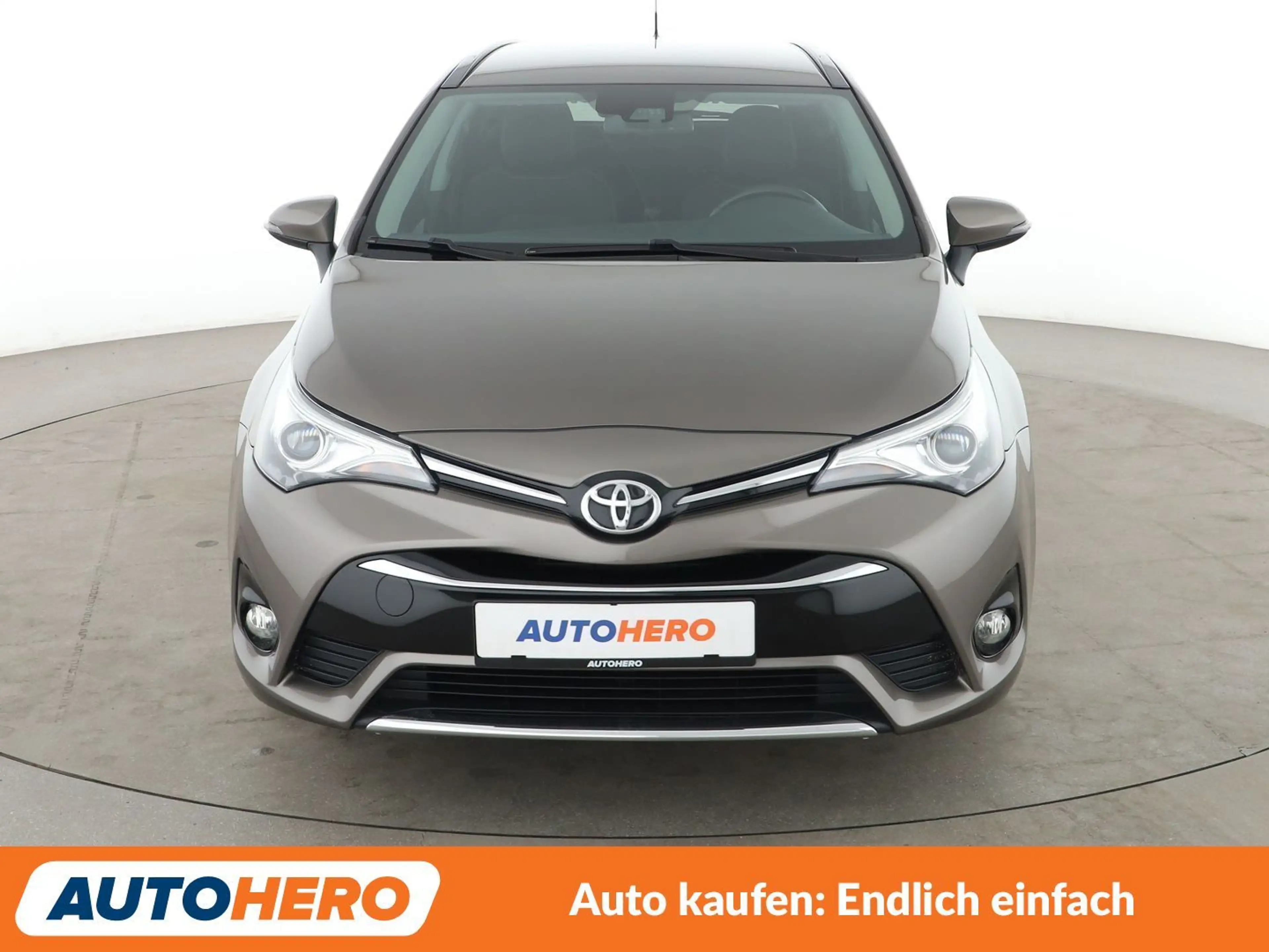 Toyota Avensis 1.8 Edition-S+*NAVI*TEMPO*CAM*SHZ*LIM* — photo 9
