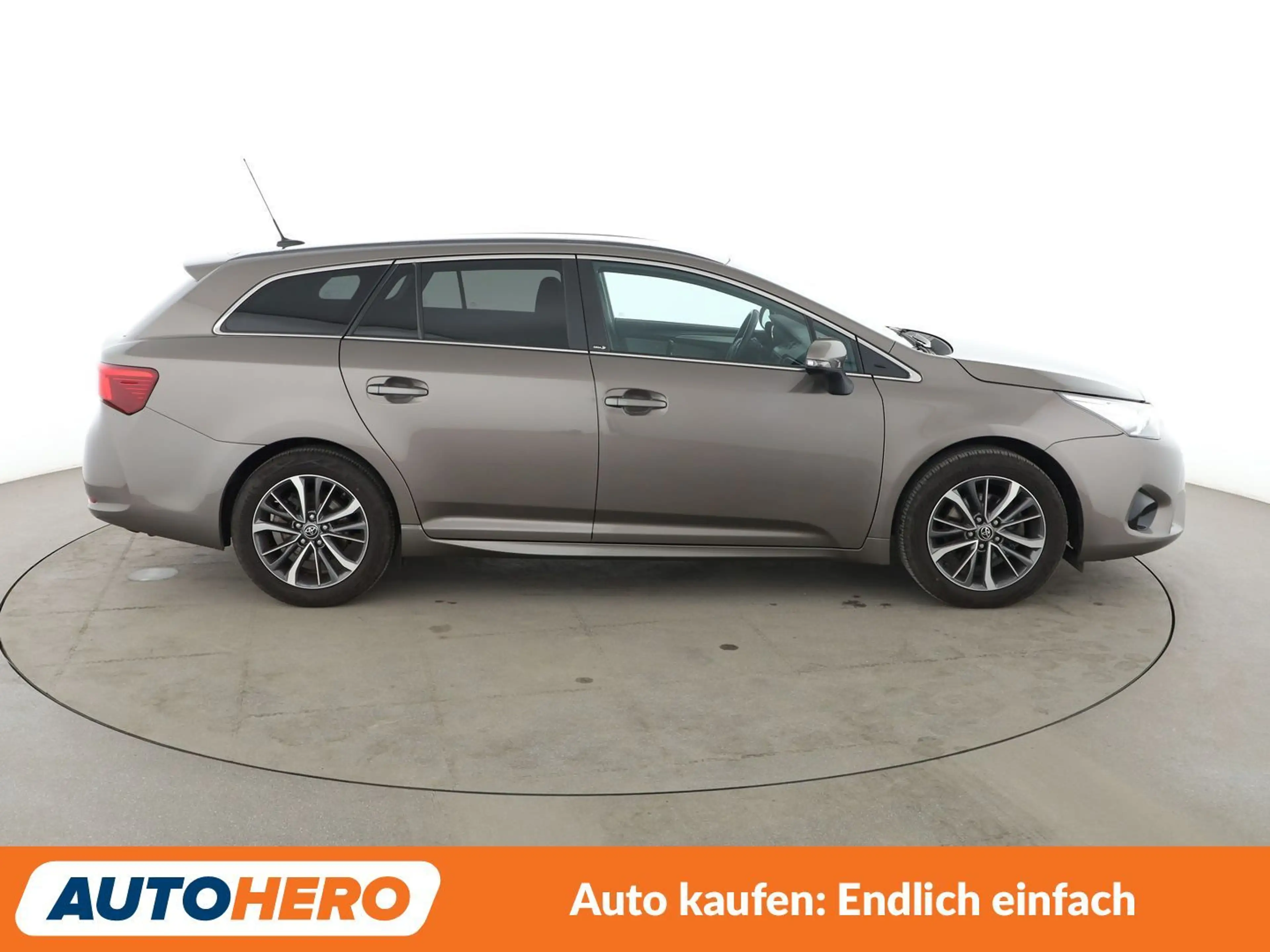 Toyota Avensis 1.8 Edition-S+*NAVI*TEMPO*CAM*SHZ*LIM* — photo 7