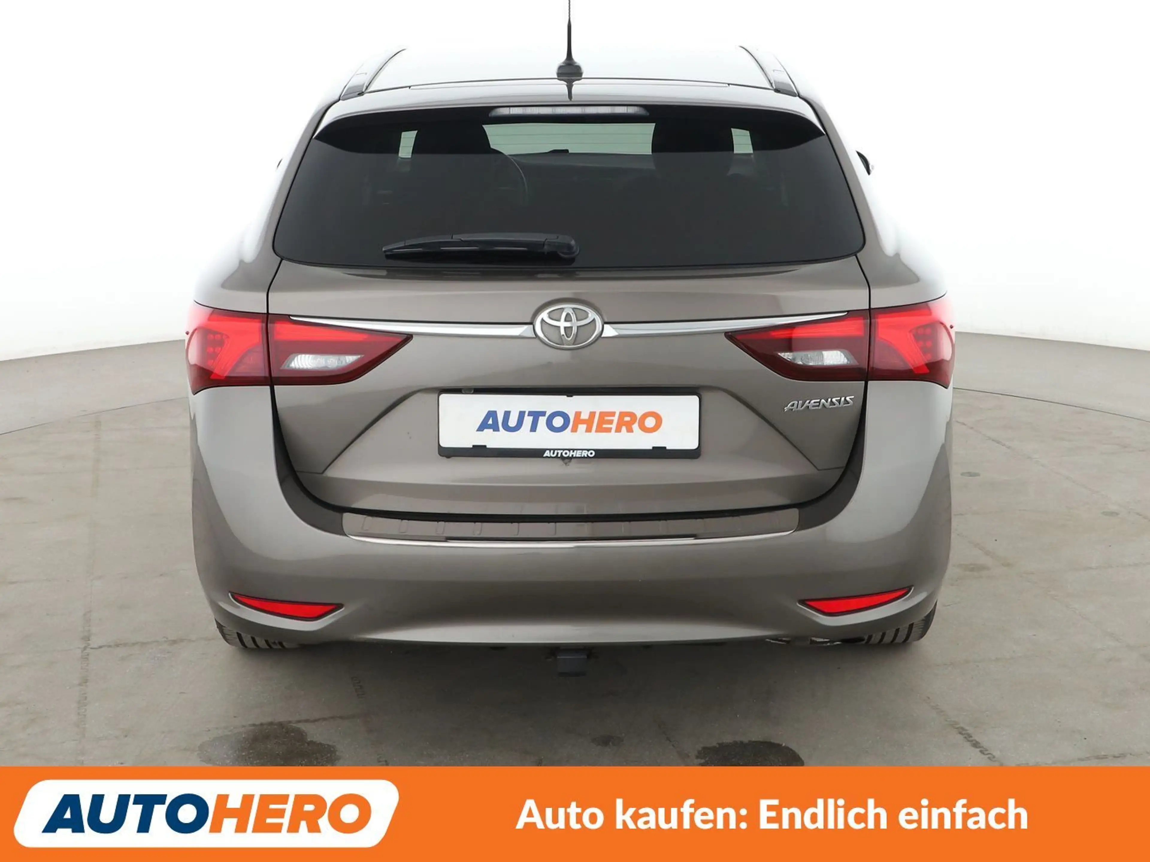 Toyota Avensis 1.8 Edition-S+*NAVI*TEMPO*CAM*SHZ*LIM* — photo 5