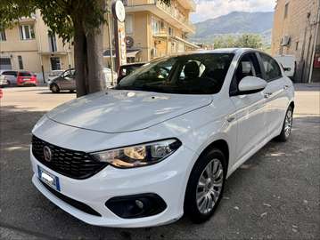 5p 1.4 Lounge 95cv