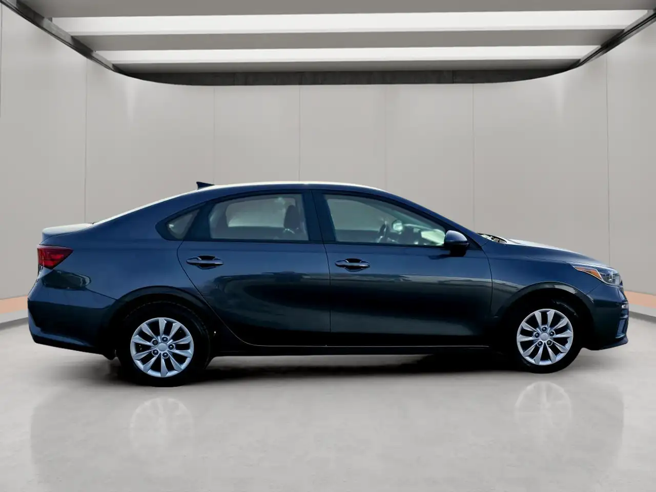 Kia Forte снимка Kia Forte