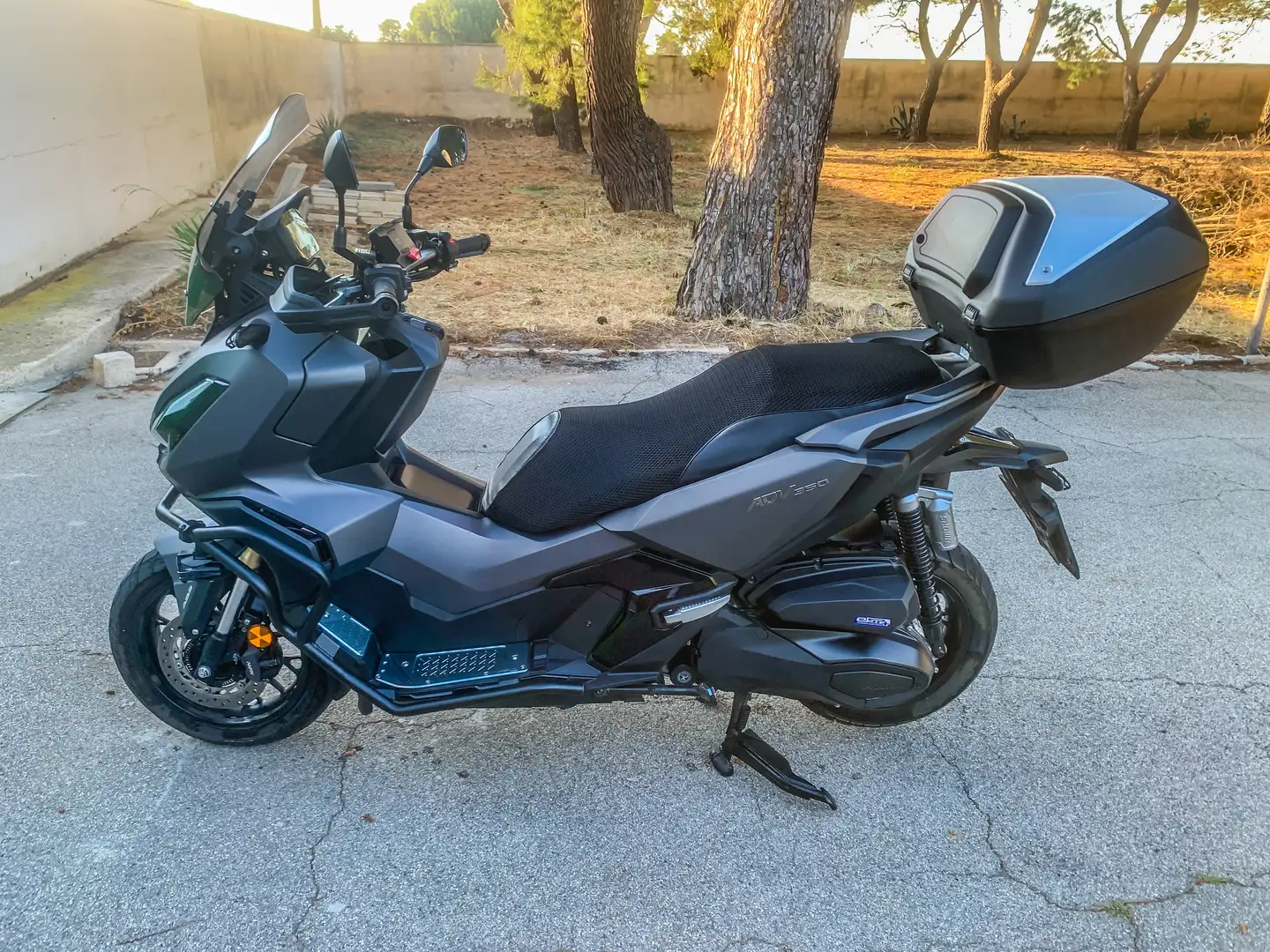 Honda ADV 350 2023 Grigio - 1