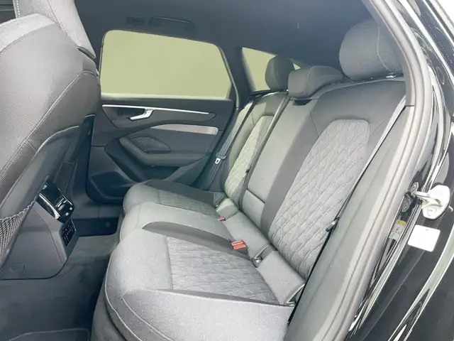 Audi A6 quattro TDI 150 kW Ansicht 12