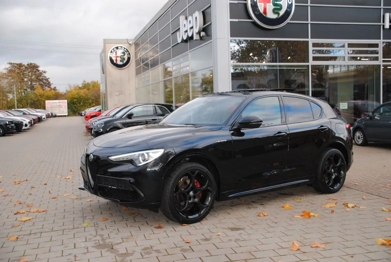 Alfa Romeo Stelvio Veloce Q4 Schiebedach, AHK, 21" ALU Noir - 2