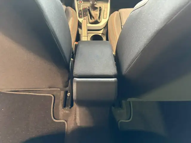 Seat Arona view 13