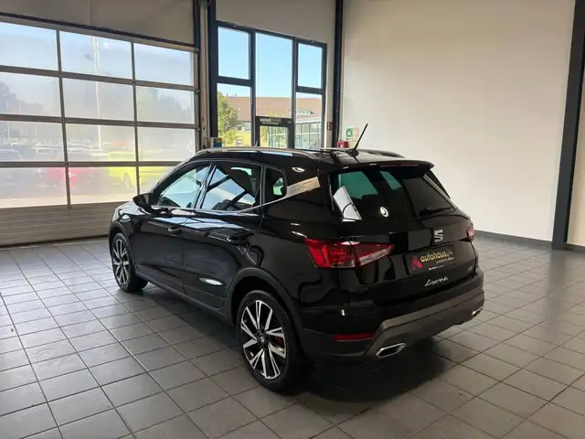 Seat Arona view 4