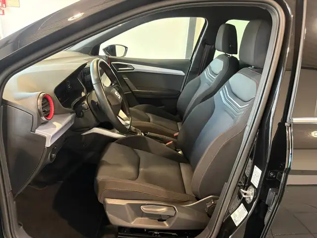 Seat Arona view 8
