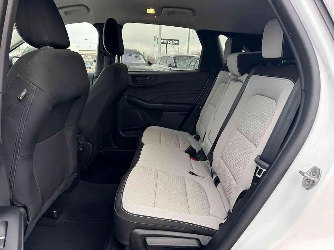 Ford Escape снимка Ford Escape