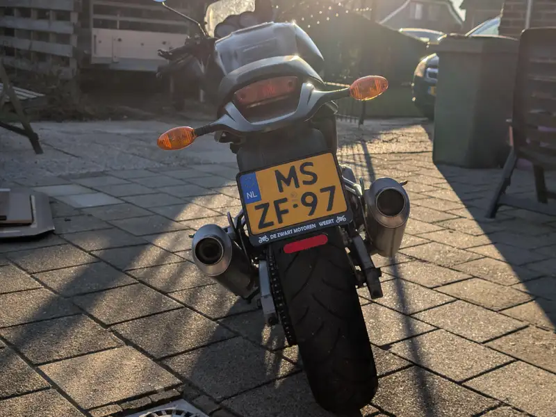 Ducati Monster 600 - foto 4