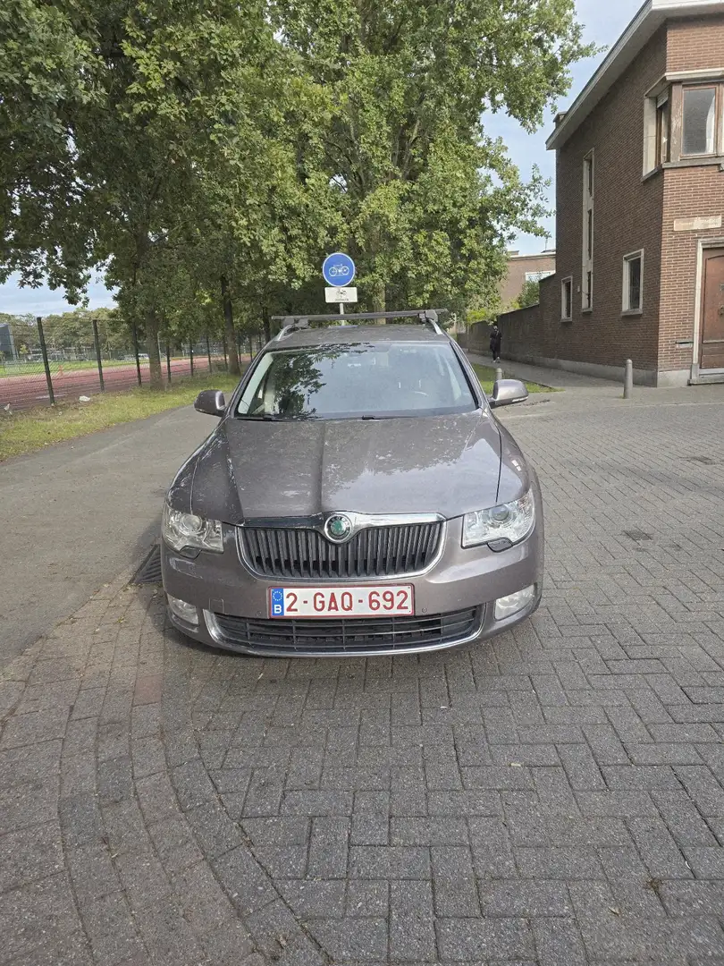 Skoda Superb Combi 1.6 TDI Ambition - 2