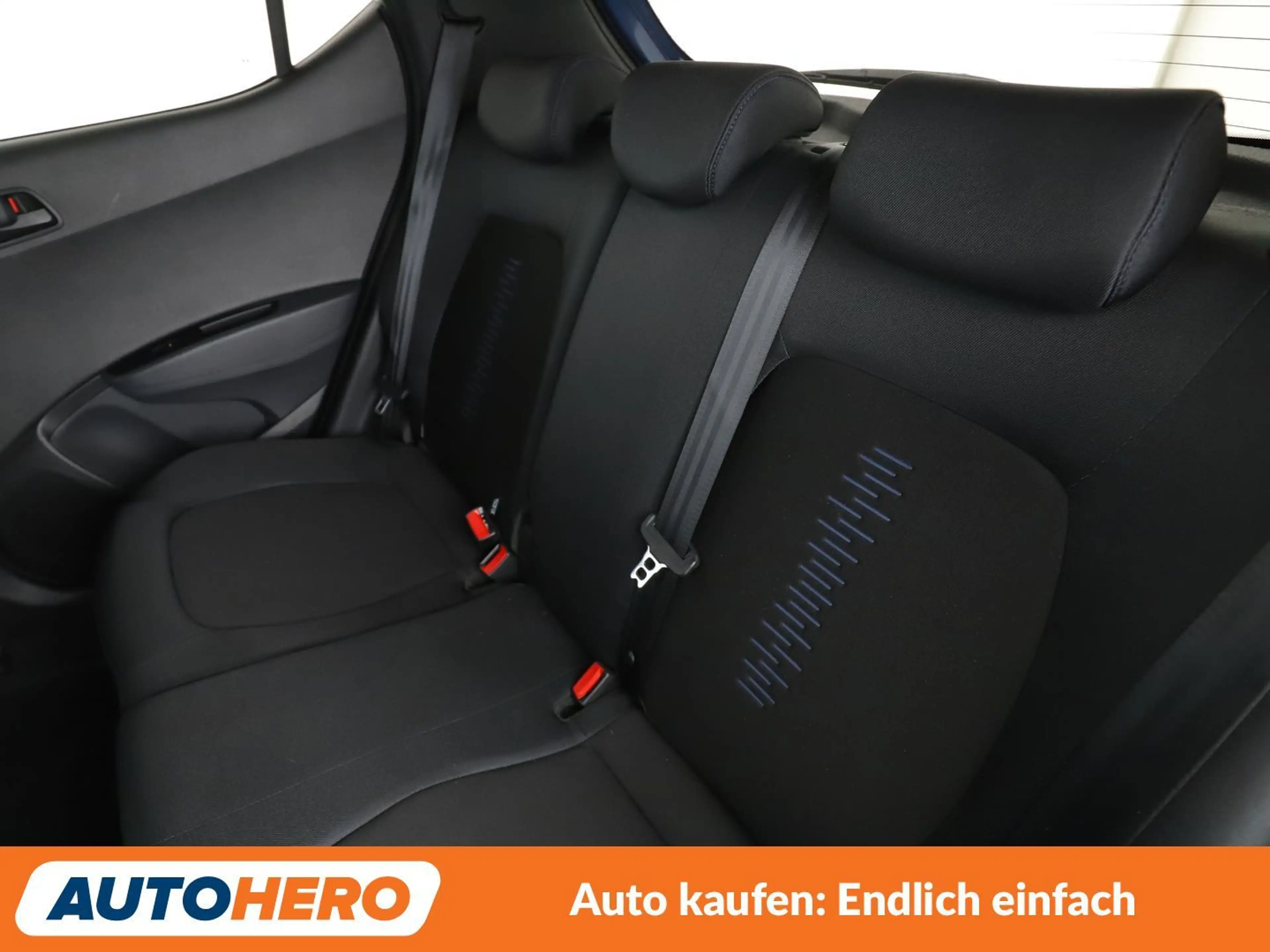 Hyundai i10 1.0 Passion *SHZ*LHZ*ALU*KLIMA* — photo 14