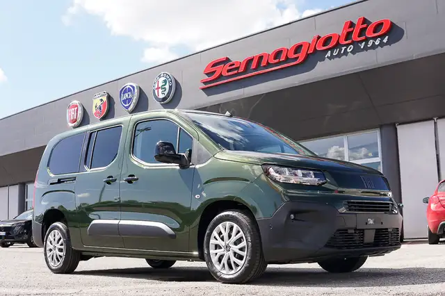 Fiat Doblo Passo Lungo 1.5d 130cv auto 7posti VERDE TOSCANA