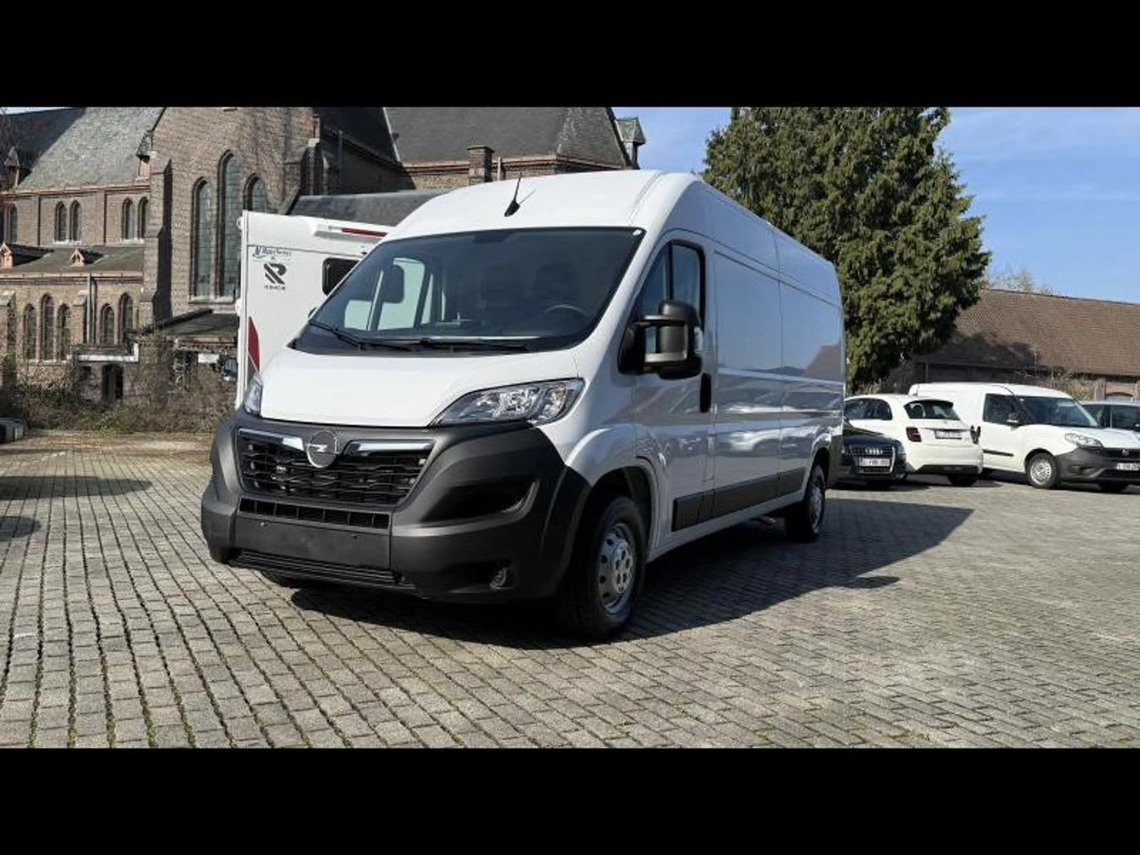 Opel Movano L3H2 — photo 5