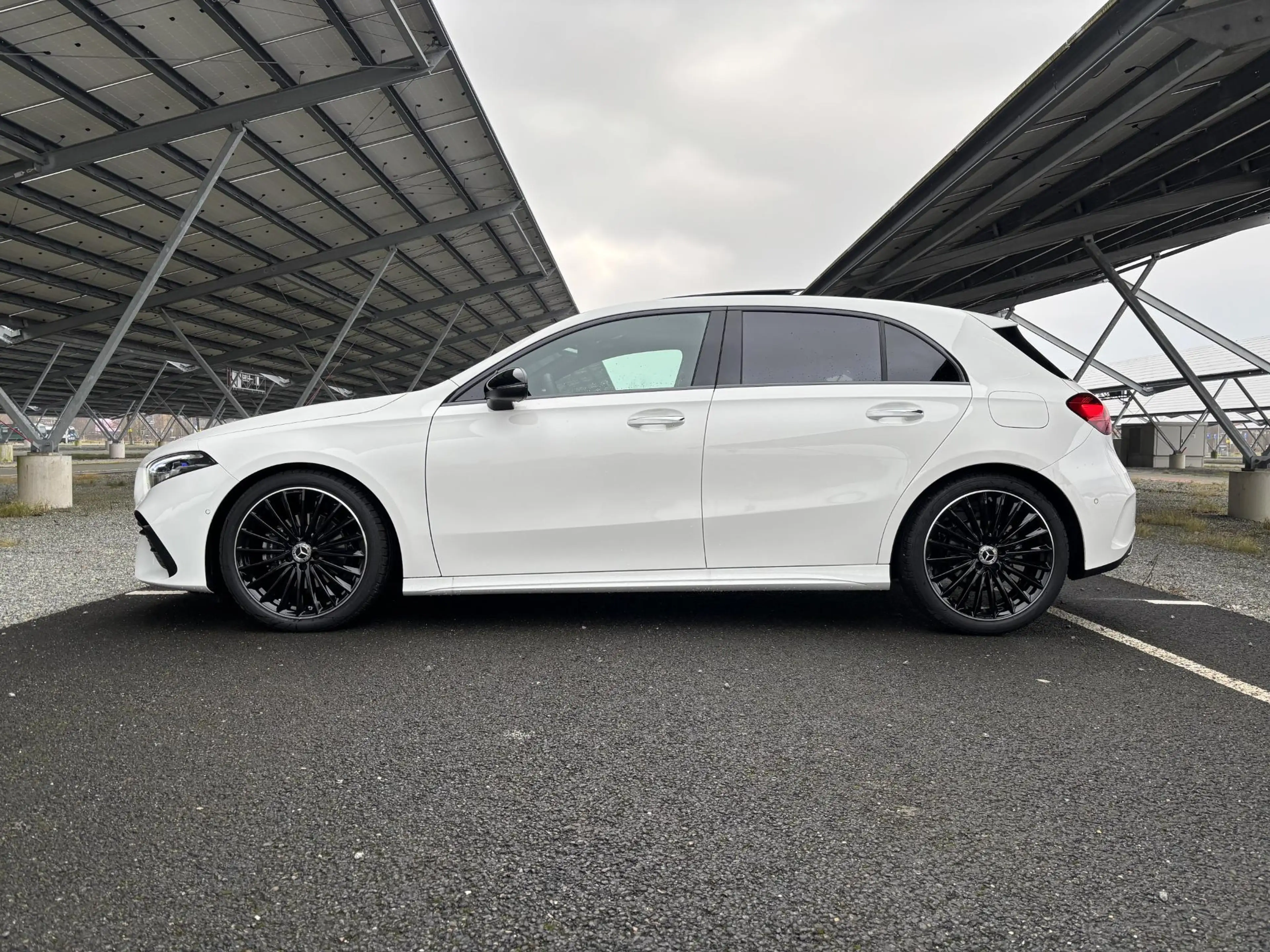 Mercedes-Benz A 180 Star Edition AMG Line | Night | Panoramadak | Mult — photo 9