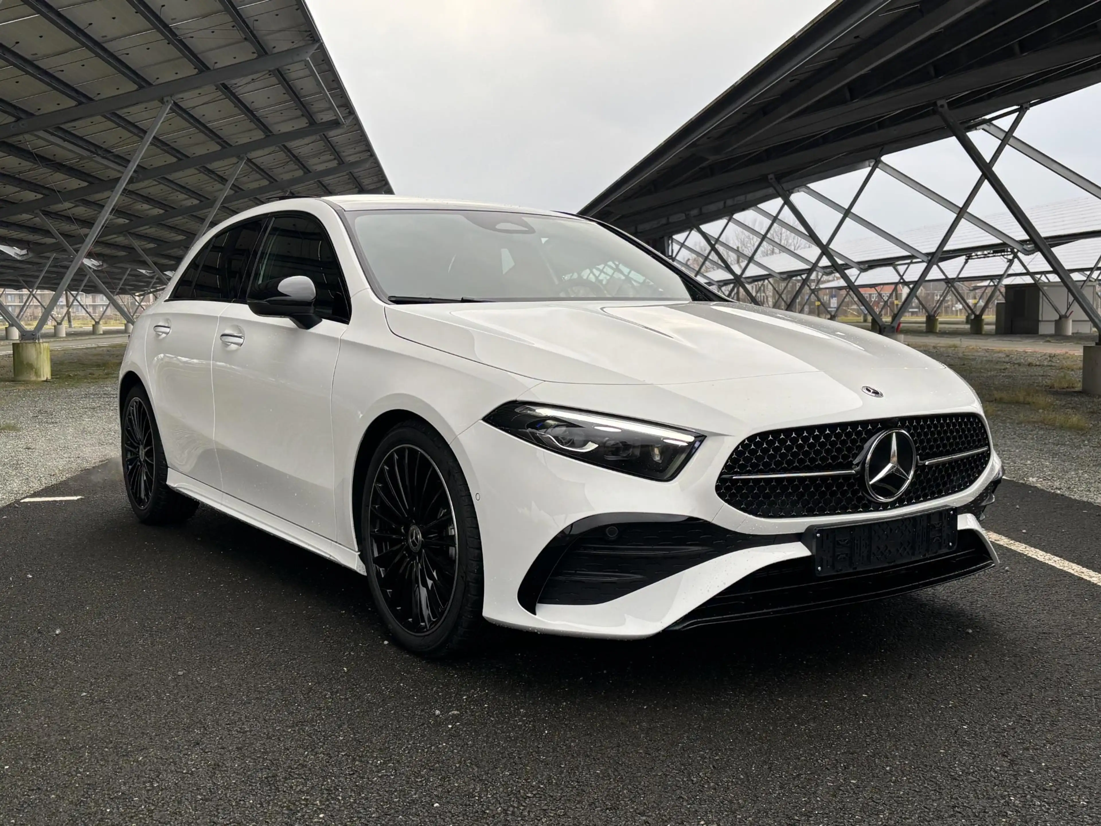 Mercedes-Benz A 180 Star Edition AMG Line | Night | Panoramadak | Mult — photo 3