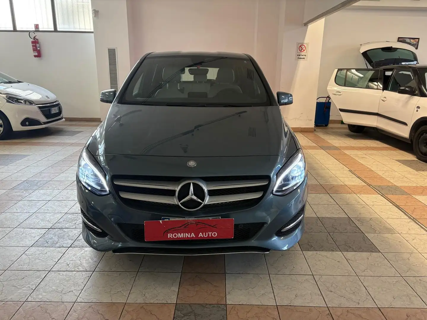 Mercedes-Benz B 200 Classe B - T246 d (cdi) Premium 4matic auto Blu/Azzurro - 2