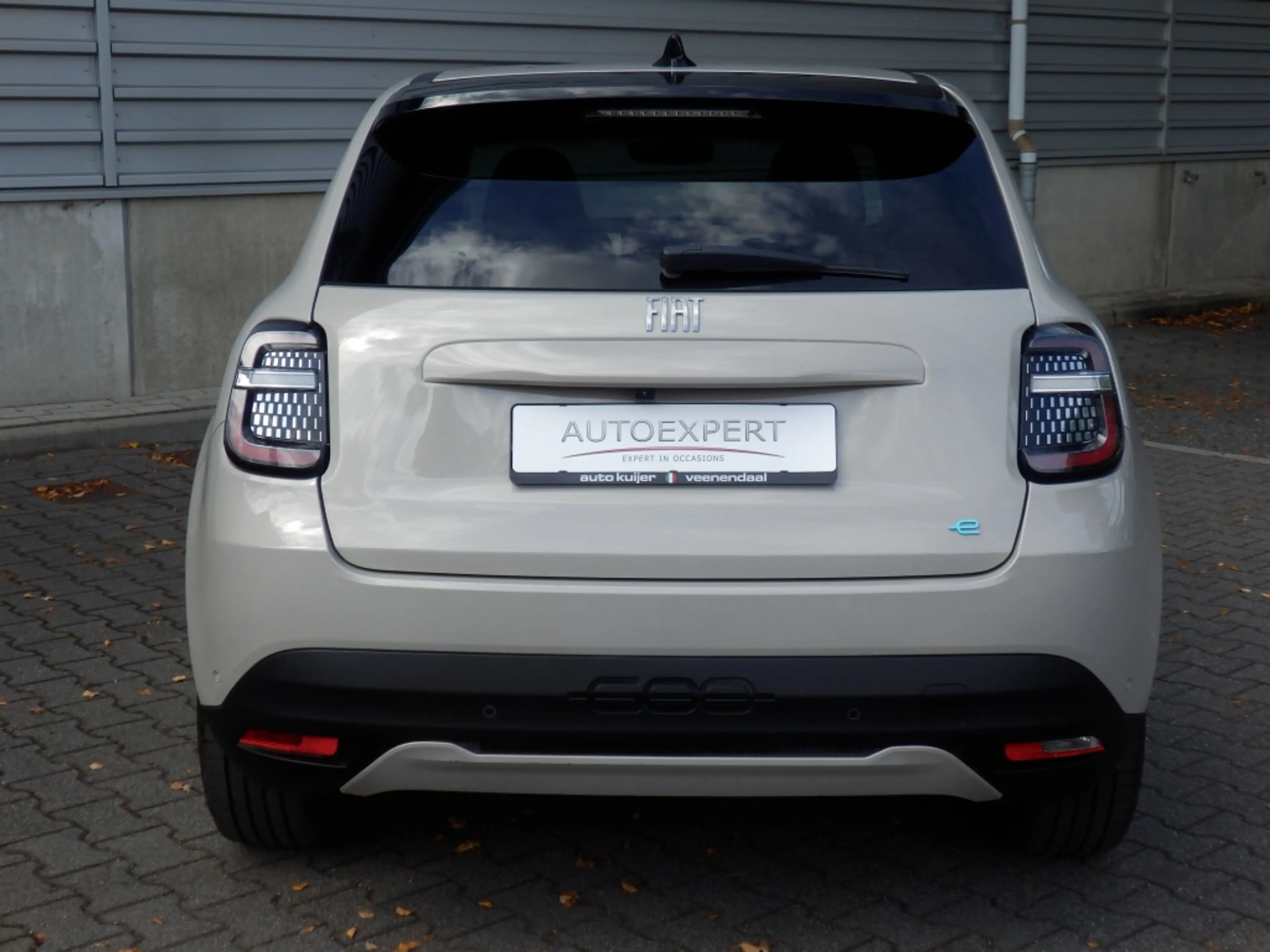 Fiat 600e La Prima 54 kWh — photo 5