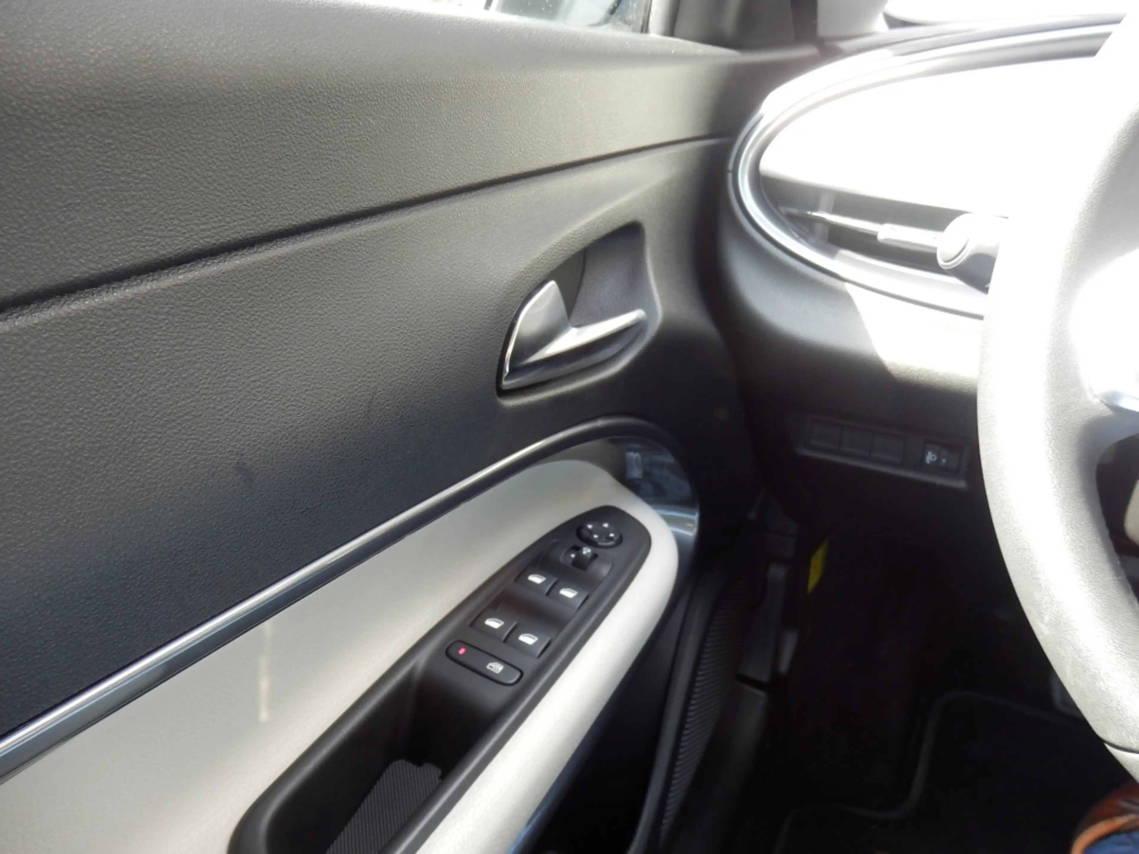 Fiat 600e La Prima 54 kWh — photo 14
