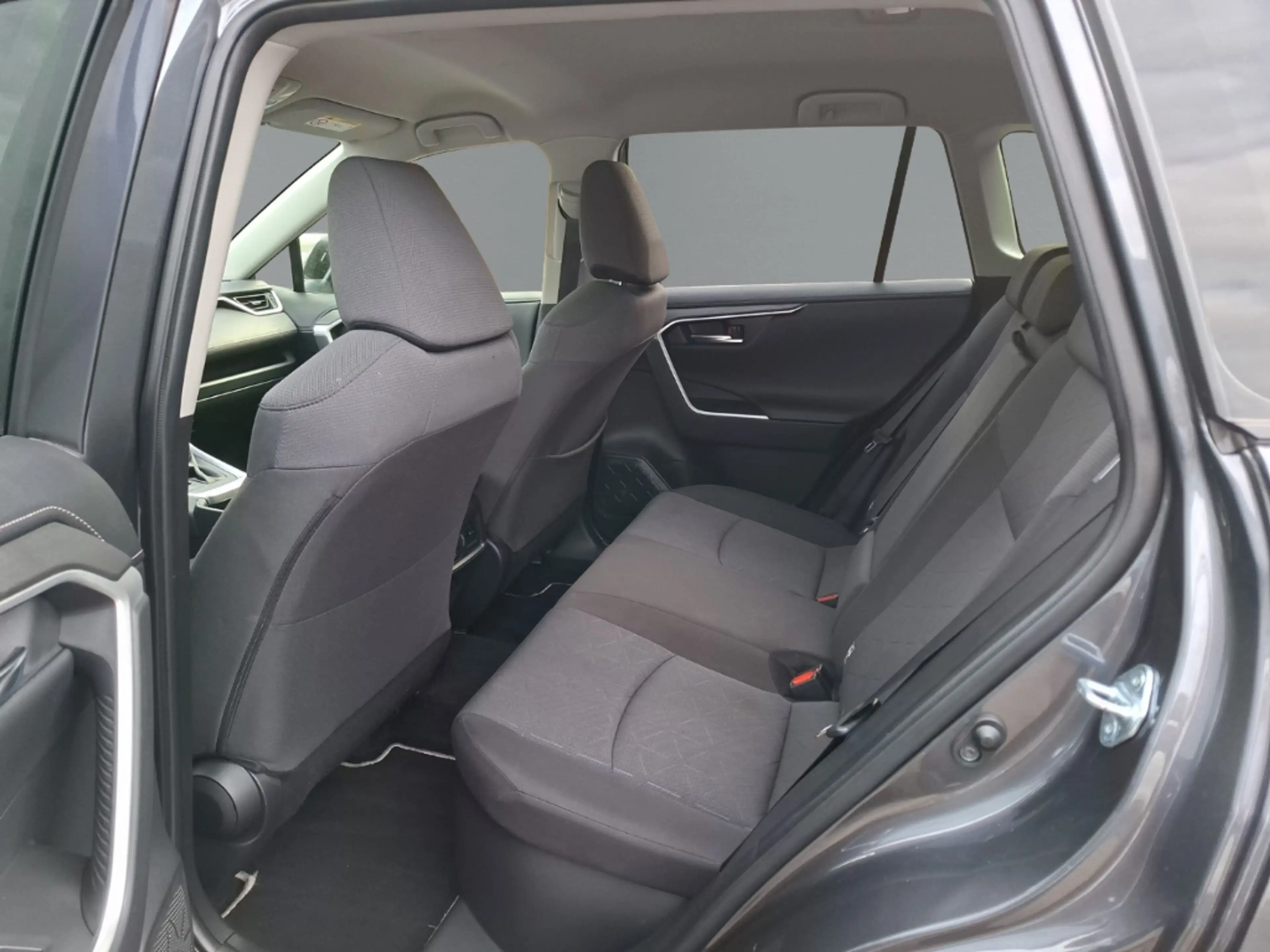 Toyota RAV 4 Hybrid 4x2 Team Deutschland Navi LED ACC El. Heckk — photo 11