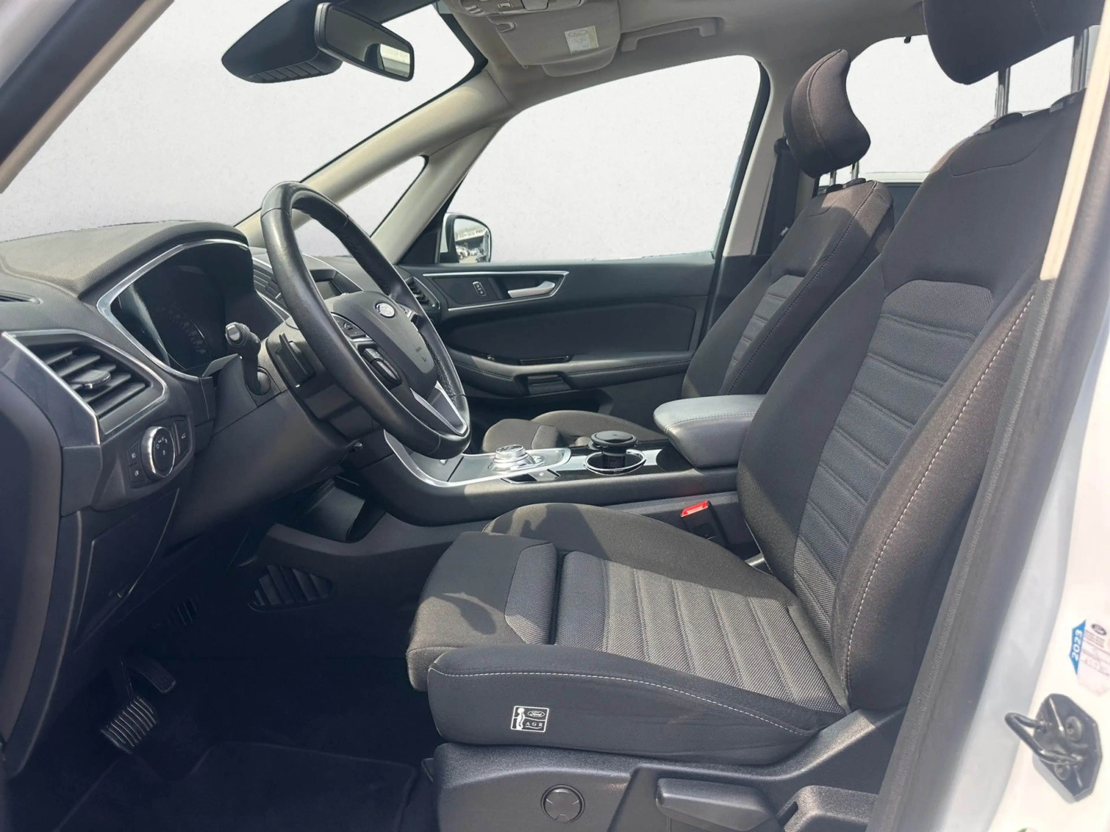 Ford Galaxy Titanium 7-SITZ+ACC+PANO+AHK — photo 9