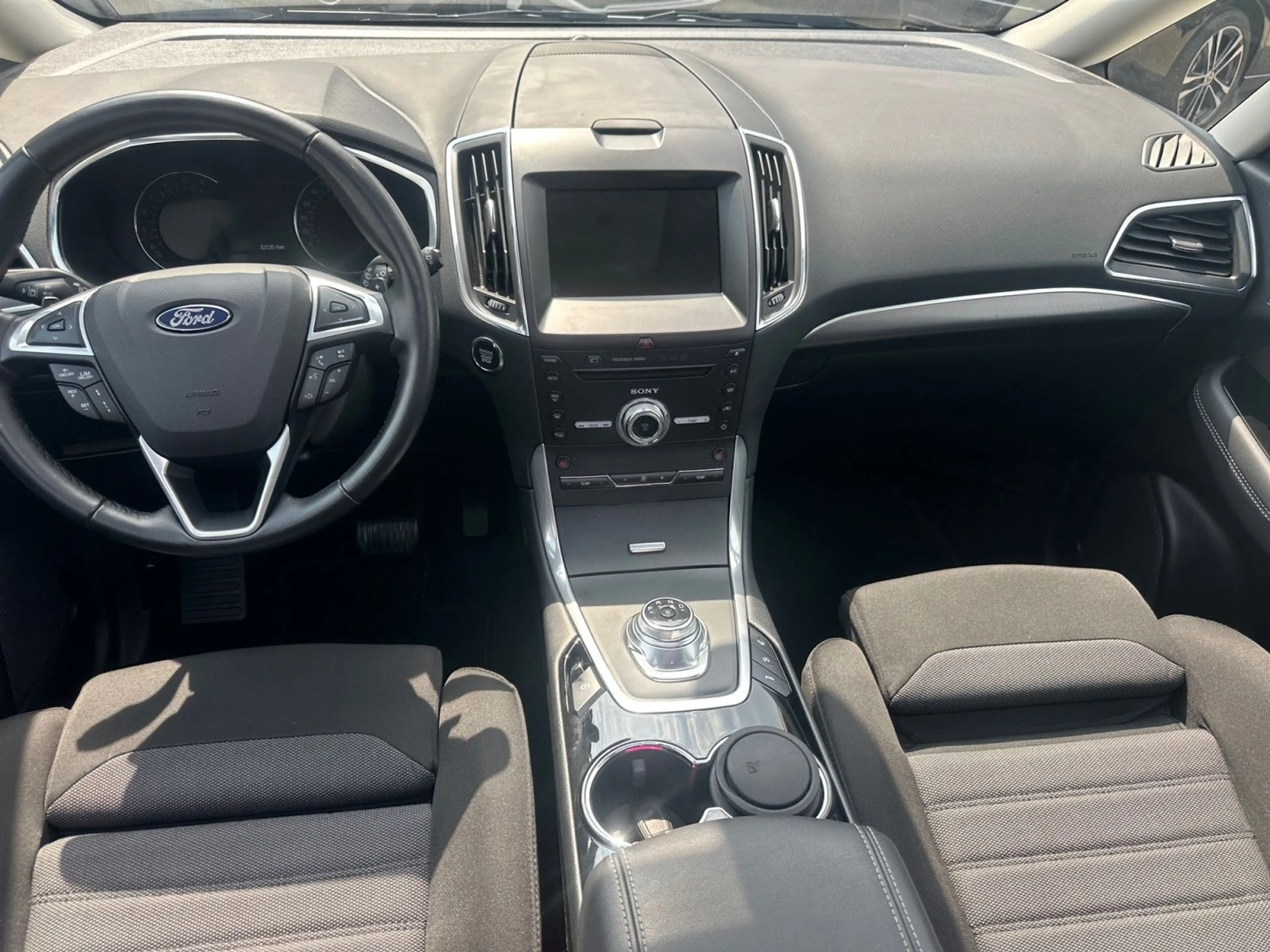 Ford Galaxy Titanium 7-SITZ+ACC+PANO+AHK — photo 8